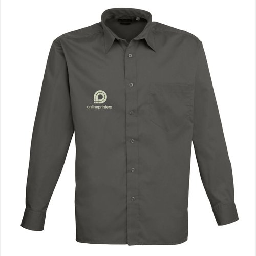 Gr poplin skjorte til herrer med knapstolpe og brystlomme.
