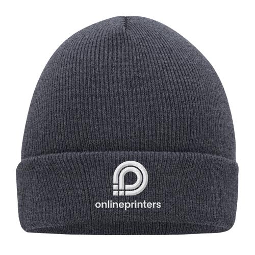 Gr� strikket hue af varmt materiale med ribm�nster.