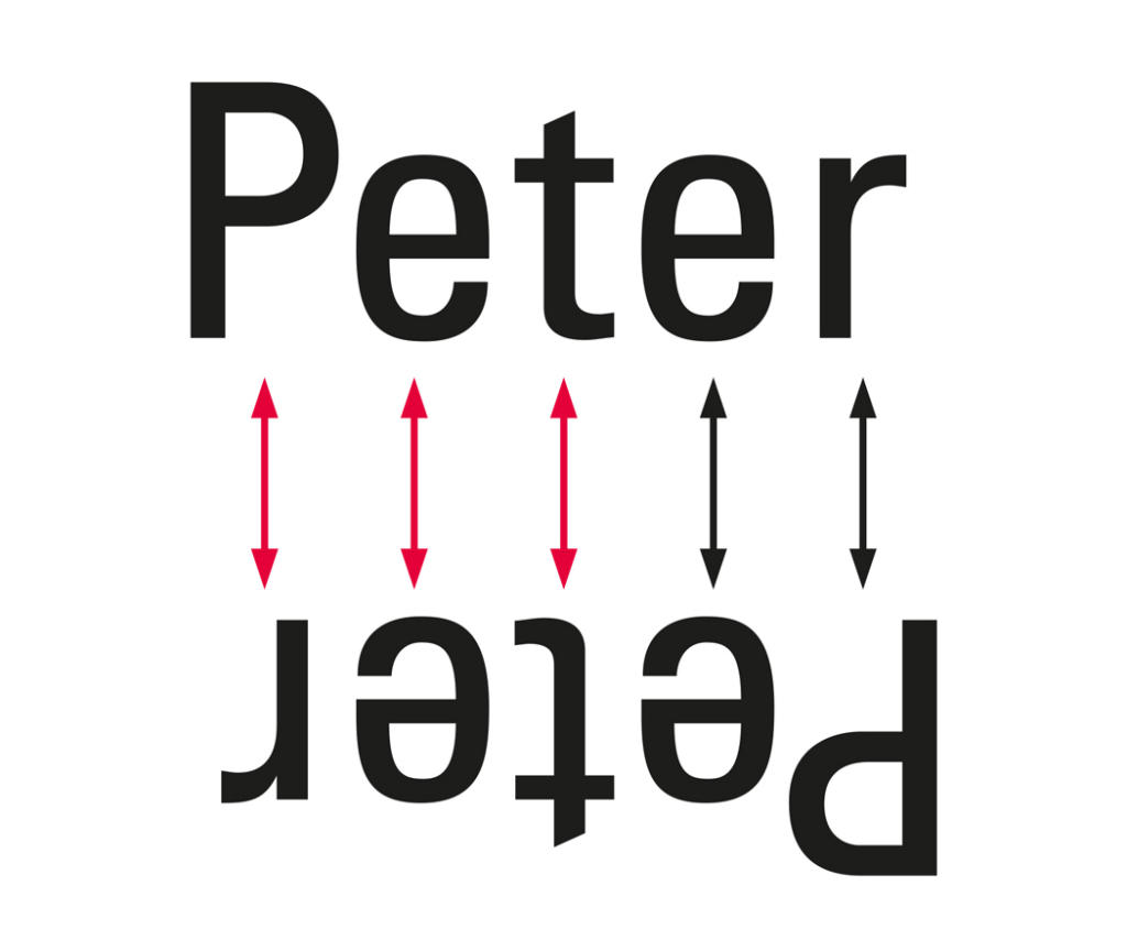 Ordet Peter skrives normalt øverst og som et ambigram på hovedet under det, med pilepar mellem dem, der angiver tilsvarende bogstaver; de fleste pile er røde, et par er sorte.